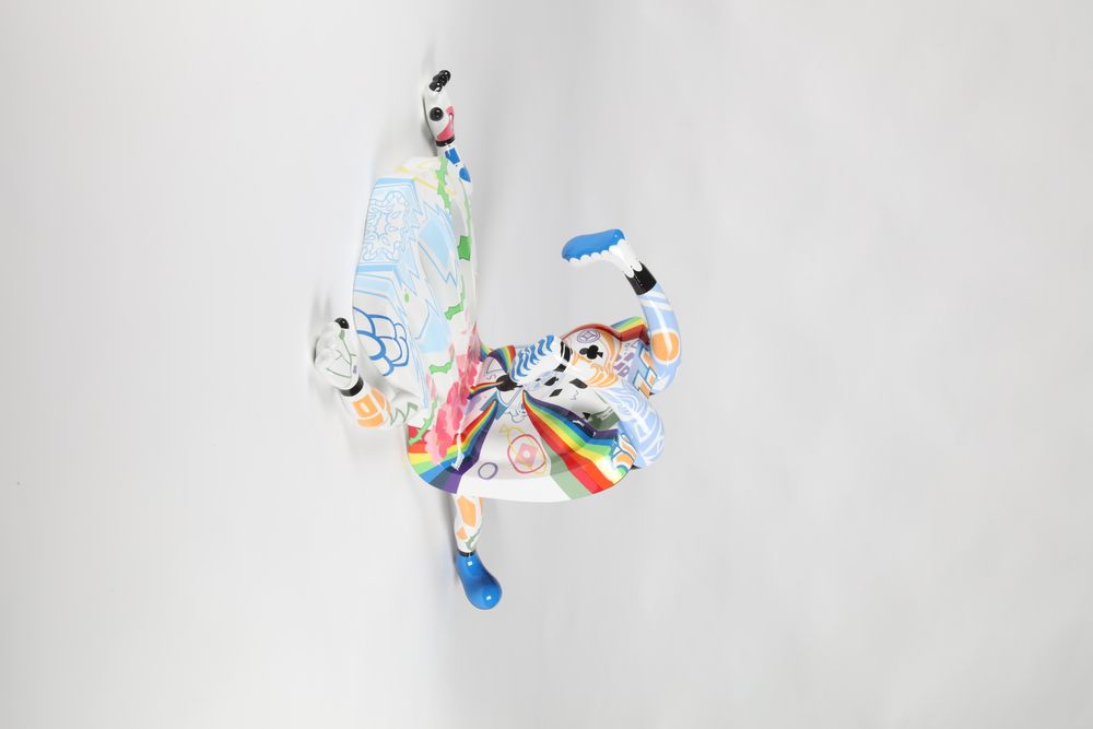 함도하, Dohanism-벌러덩, 2021, FRP, 수성페인트, 38 x 65 x 73 cm