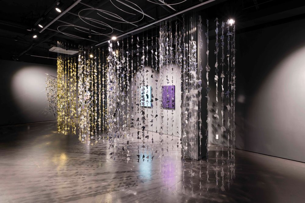 26. Dazzling Moments, 2021, mixed media, variable size, installation