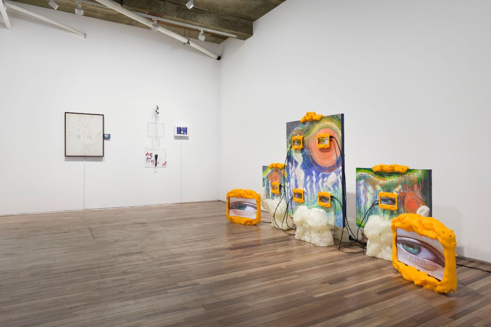 Installation view 4